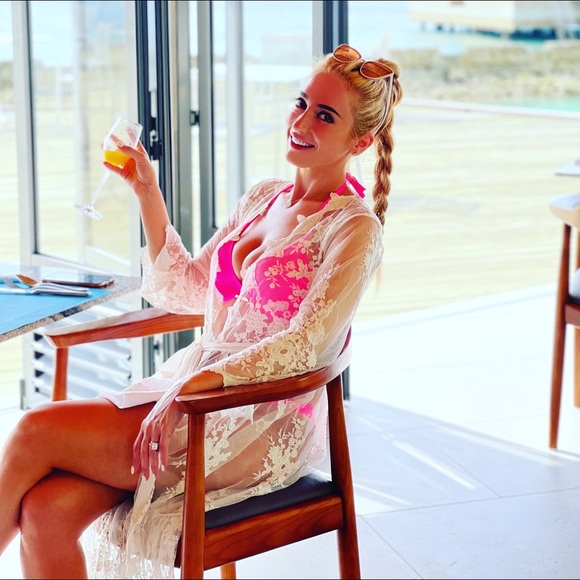 Meet your Posher, Christine - Picture 1 of 1